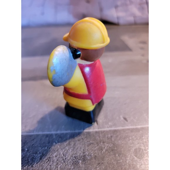 Construction worker man shovel sunglasses people toy figure - Picture 3 of 6